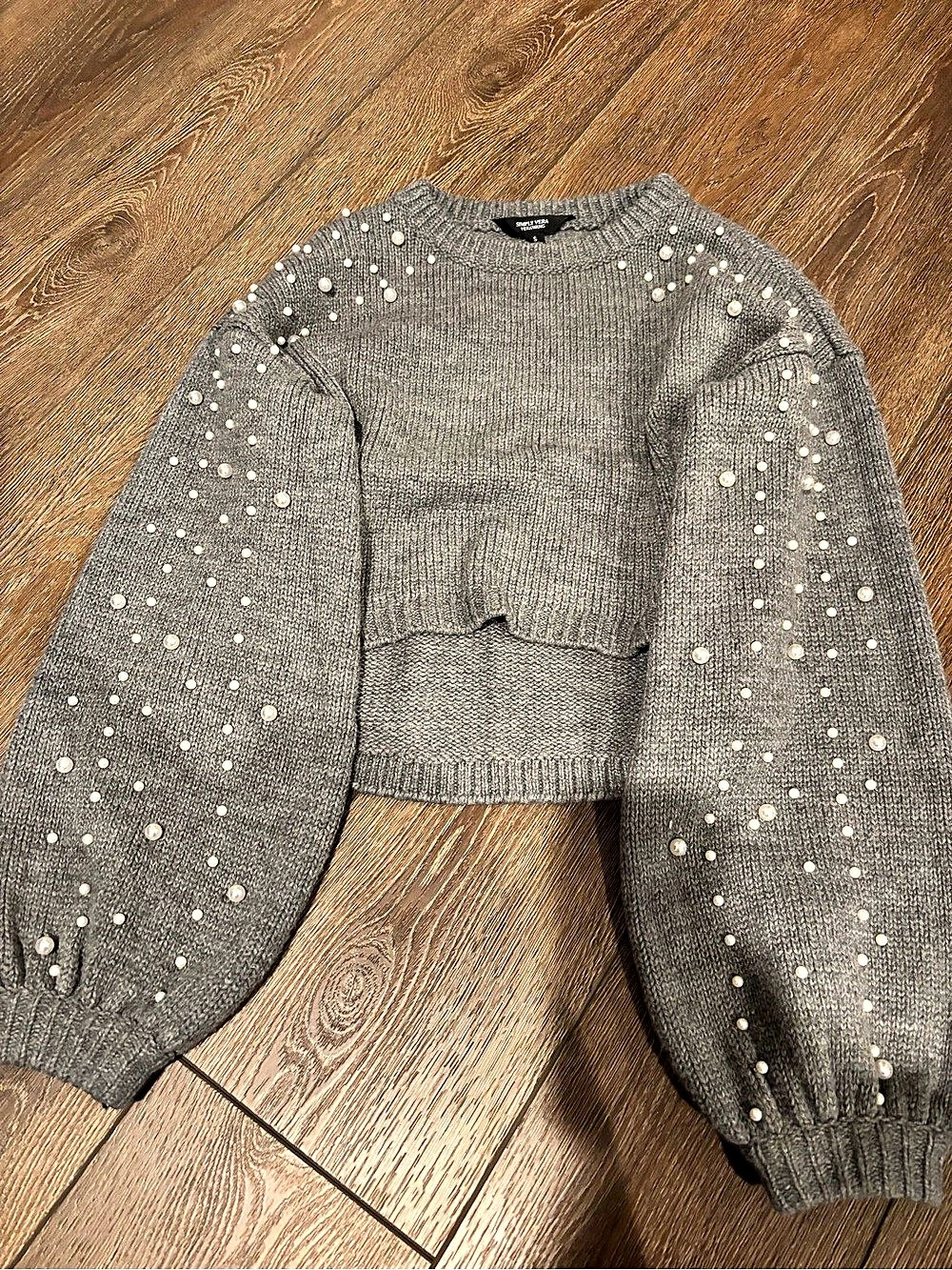 Simply Vera Wang Pearl-Embellished Crew Neck Gray Size Small